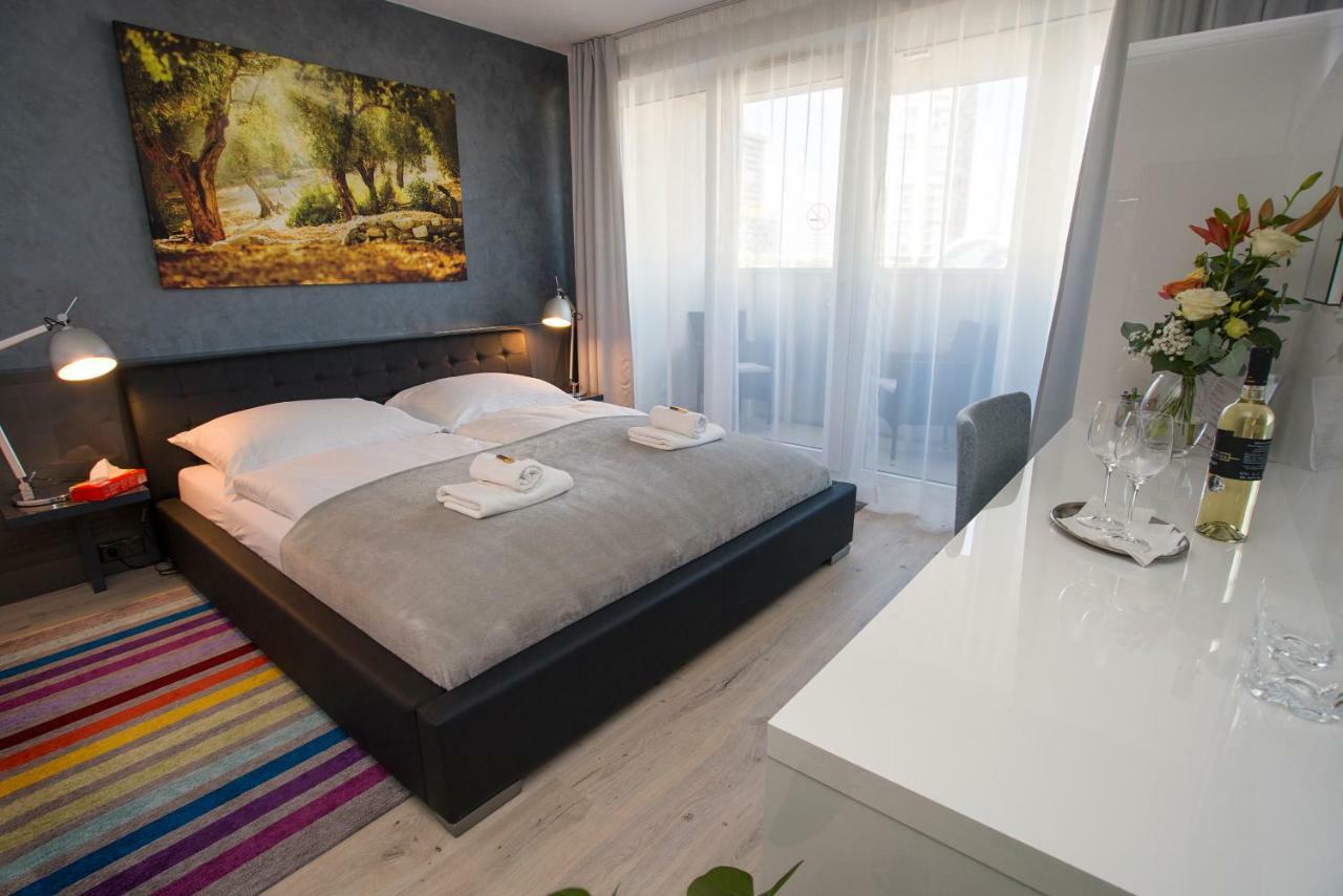 More Than Accommodation Bratislava Exterior foto