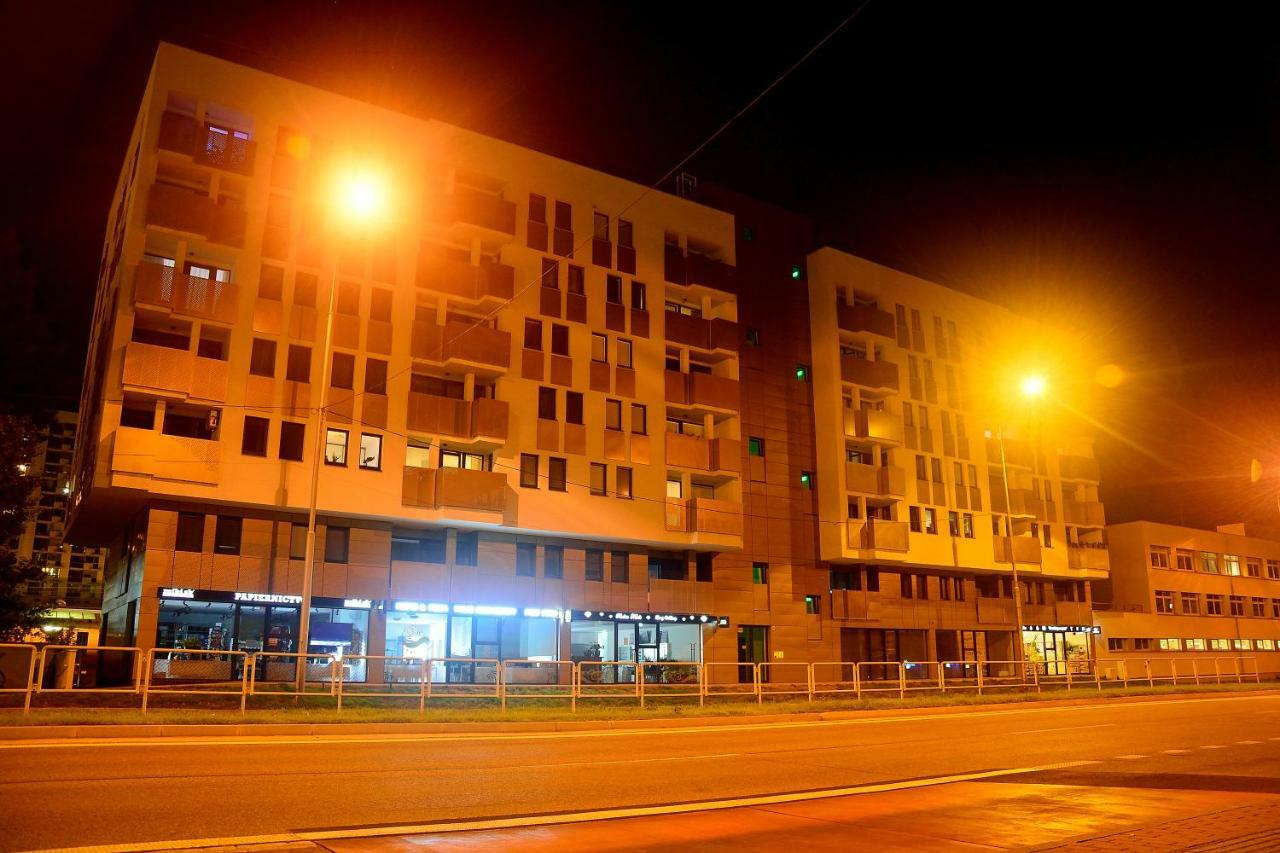 More Than Accommodation Bratislava Exterior foto